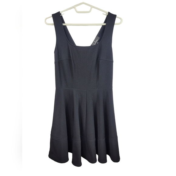 Lulus Dresses & Skirts - Lulus women's black skater dress medium sleeveless